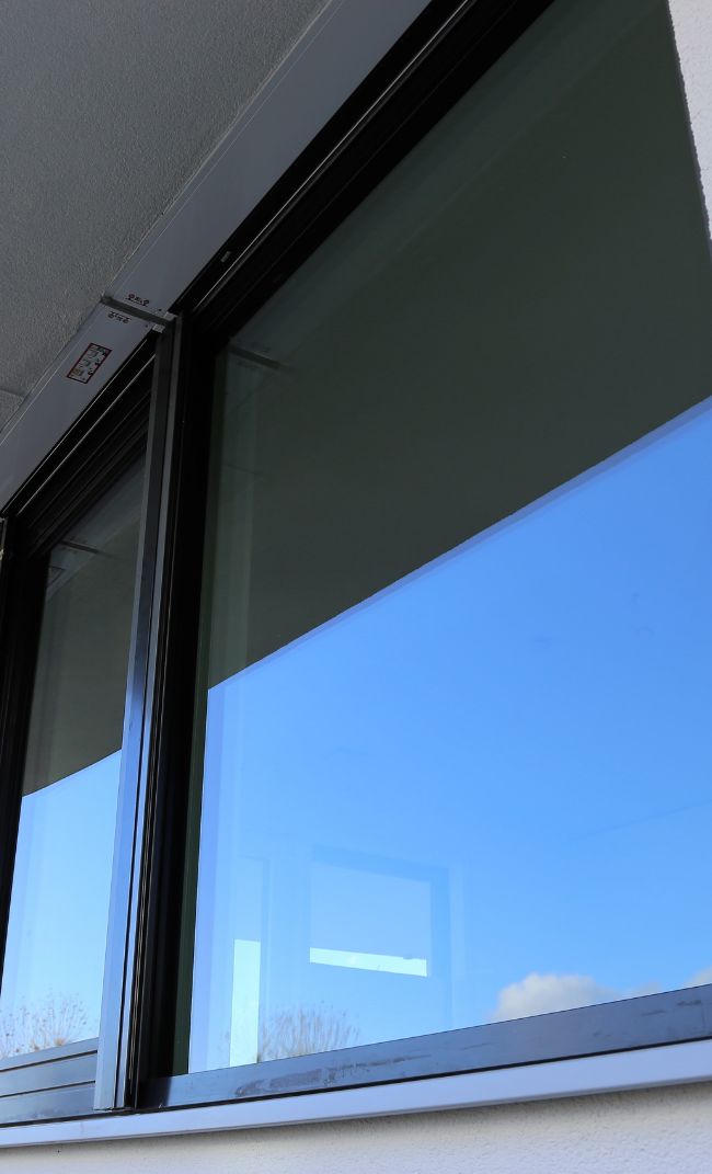 janela de vidro em Maringá