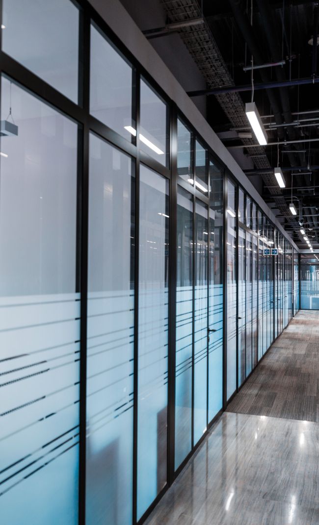 parede de vidro em Maringá